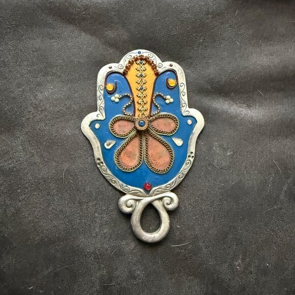 Decorative Hamsa Hand With Intricate Design 6 inches - Picture 1 of 4